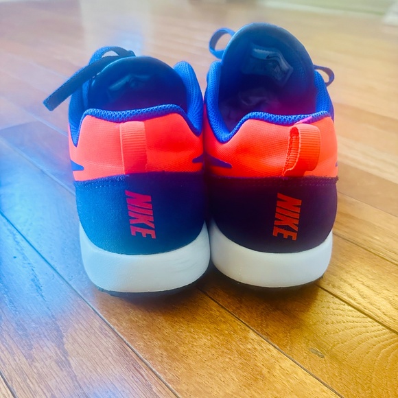 Nike Roshe Run Women's Size 8 Blue Orange Running Sneakers Athletic Shoes - Picture 4 of 6